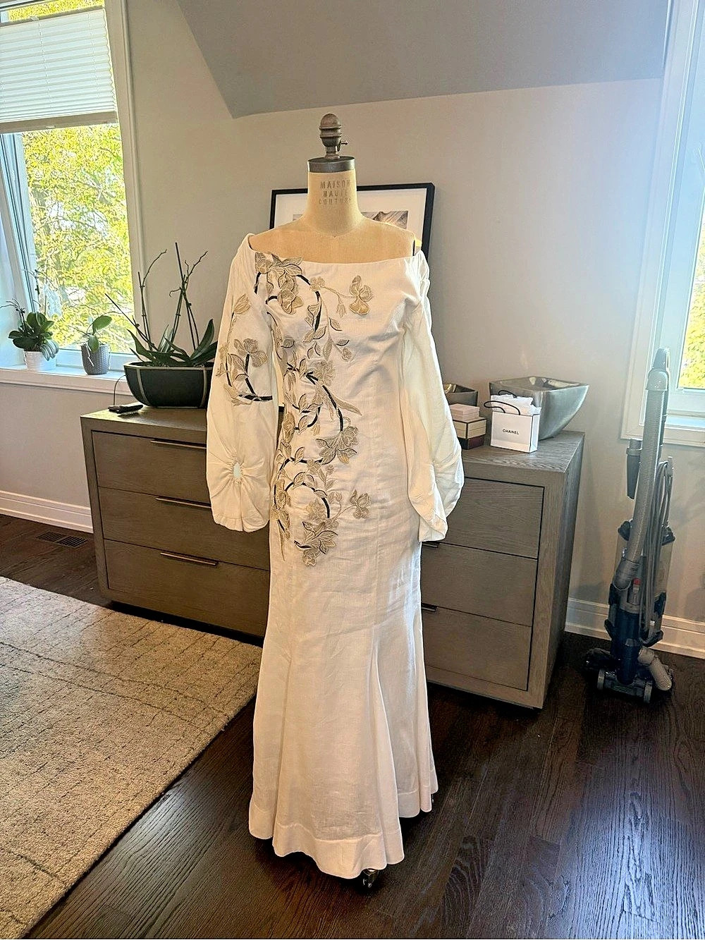 A G U A by Aqua Bendita Embroidered Off-Shoulder Maxi Dress in White Like New
